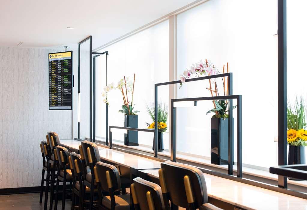 Aerotel London Heathrow 餐厅 照片